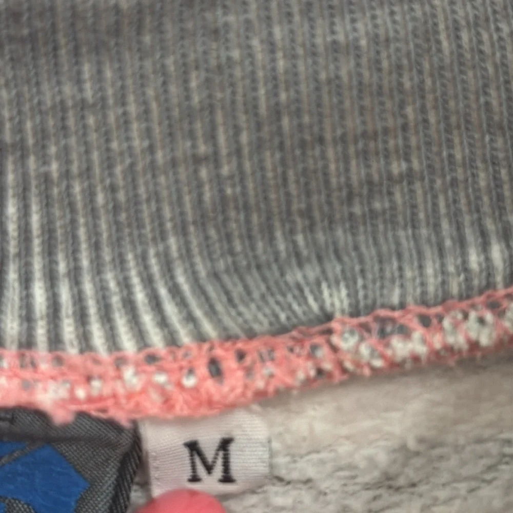 QUIKSILVER Vintage Pink Sweatshirt Gray Stripe Oversized Size Medium - Picture 5 of 6